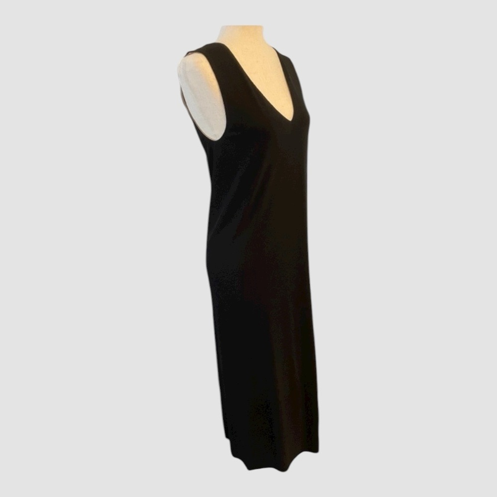 SOLD💖 Donna Karan Long Black Knit Sheath with
V-Neck and Side Slit NWT - Picture 15 of 16